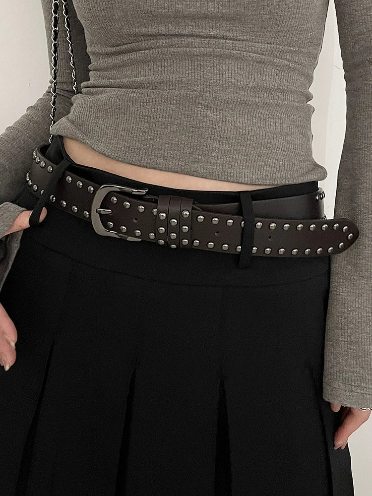 2024 New Belt Women's Jeans tie-in Ladies' belt fashion personality Rivet Belt senior black fashion